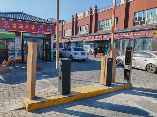 последний случай компании о E40Pro Barrier Gate for Street-side Commercial Parking Lot