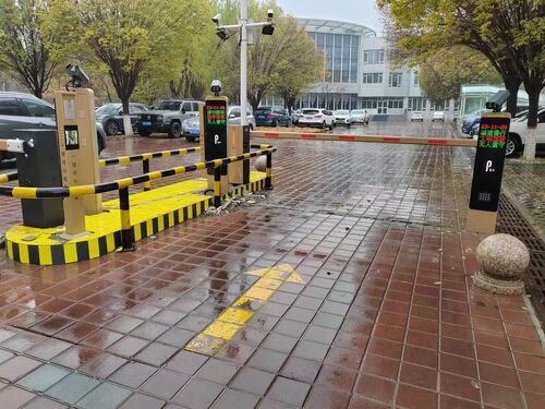 последний случай компании о E40Pro Barrier Gate | Enterprise Park in Rainy Region